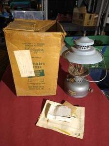 lot 156 image: Vintage J.C. Higgins Gas Lamp With BoxPaperwork