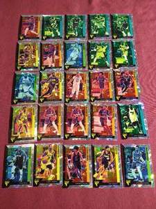 lot 187 image: (25) Flux Cracked Ice Basketball Cards - Includes StarsHOFers