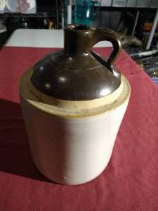 lot 207 image: Ceramic Jug