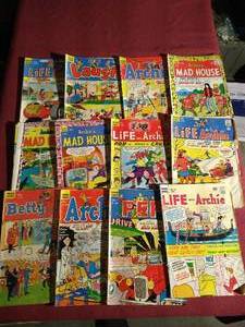 lot 257 image: (12) Vintage Archie Comics - All 15c Comics