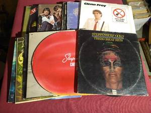 lot 331 image: (16) Vintage LP Records