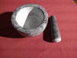 lot 341 image: Heavy Marble Mortar & Pestle