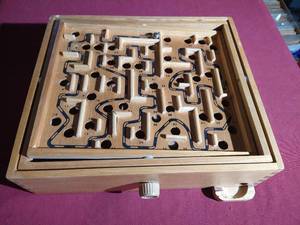 lot 357 image: Neat Marble Maze Game