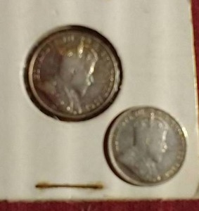 lot 437 image: (2) Vintage Canadian Silver Coins