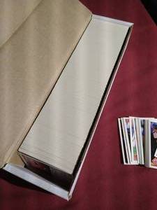 lot 440 image: Box of 1993 Donruss Baseball Cards