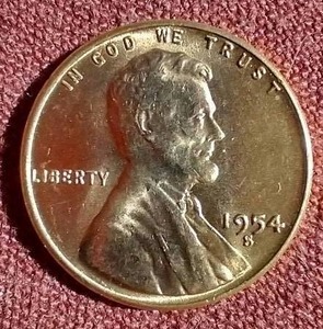 lot 484 image: Bright Red Uncirculated 1954-S Wheat Penny