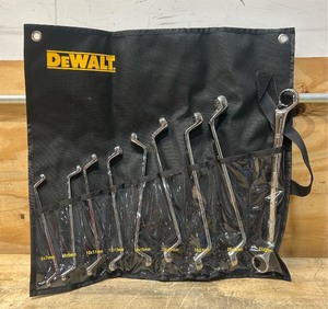 lot 31 image: DeWalt 9PC MM Double Offset Box End Wrenches