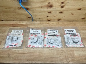 lot 75 image: Lot of 4 - 7  3M Backup Pad System