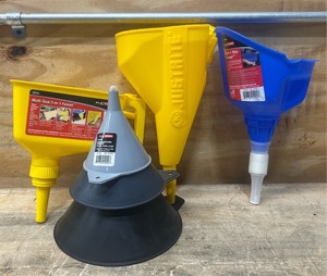 lot 96 image: FloTool Funnel lot of 6