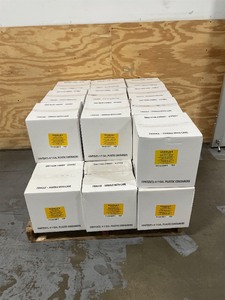 lot 99 image: STANLEY - Pallet of 22 - STCD0004 Concrete and Degreaser Detergent, Yellow