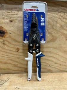 lot 143 image: Lenox S2 3  Seamer