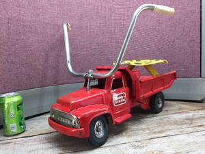 lot 104 image: Vintage Buddy L Sit-N-Ride Dump Truck - Cool
