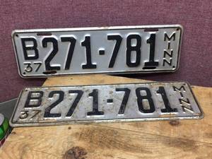 lot 164 image: Antique Pair 1937 Minnesota License Plates - Nice