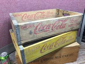 lot 165 image: 2 Vintage Coca Cola - Wooden Crates