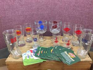 lot 181 image: Vintage Schmidt - Grainbelt - Miller - Pabst - Beer Glasses