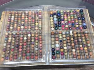 lot 214 image: 2 Trays 1800s Clay Marbles - Bennington Interesting Colors - See Pics