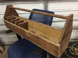 lot 222 image: Large Antique Carpenters ToolboxCaddy - 36