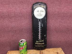 lot 249 image: Old Look - Harvest Moon - Metal Thermometer - 17 Works