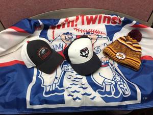 lot 290 image: Minnesota Sports Teams - Hats - Flag