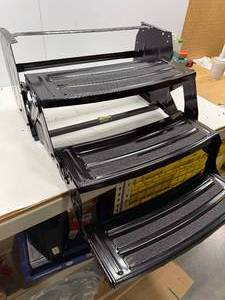 lot 8 image: LIPPERT RV STEPS
