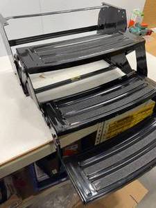 lot 9 image: LIPPERT RV STEPS
