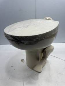 lot 18 image: THETFORD RV TOILET