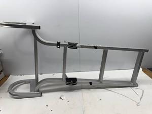 lot 24 image: EXTREME MAX PONTOON & DOCK LADDER