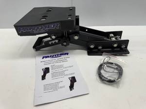 lot 27 image: PANTHER 4-STROKE BRACKET