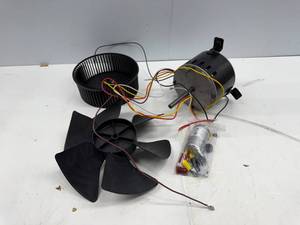 lot 30 image: DOMETIC MOTOR REPLACEMENT KIT