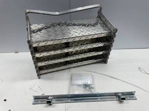 lot 36 image: BROPHY RV SCISSOR STEPS