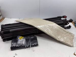 lot 44 image: 10FT X 10FT POP-UP CANOPY