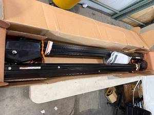 lot 51 image: LIPPERT SOLERA RV AWNING ARMS