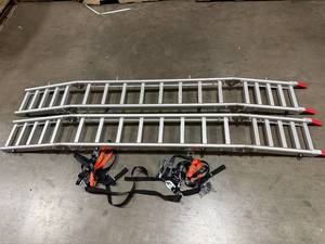 lot 59 image: EXTREME MAX  ATV RAMP