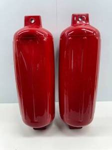 lot 88 image: RED BOAT FENDERS - 27