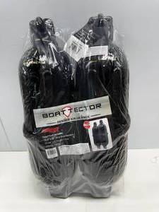 lot 196 image: EXTREME MAX BOAT FENDERS