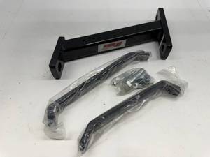 lot 211 image: EXTREME MAX GARDEN HITCH