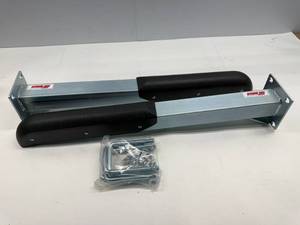 lot 216 image: EXTREME MAX PONTOON GUIDE-ONS