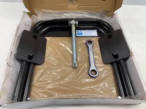 lot 223 image: BAL TIRE LEVELER