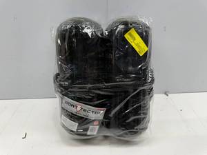 lot 311 image: EXTREME MAX BOAT FENDERS