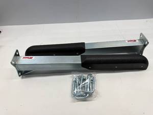 lot 215 image: EXTREME MAX PONTOON GUIDE-ONS