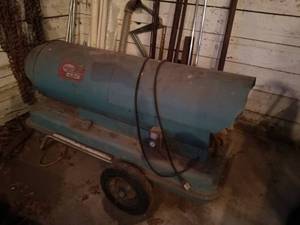 lot 46 image: Portable Forced Air Salamander Heater with Wheels