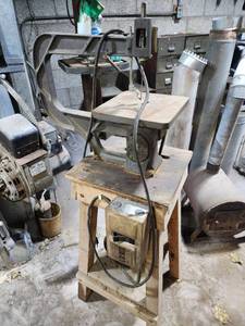 lot 125 image: Wards Powr-Kraft Vintage Scroll Saw with Stand