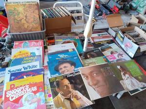 lot 153 image: Large Collection of Vintage Vinyl Records and CDs - Christmas, Childrens, Jazz & More