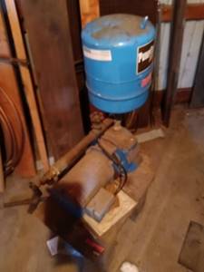 lot 165 image: PumpTank Pressure Water Well Pump with Tank