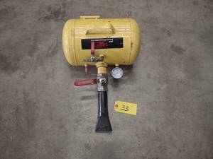 lot 33 image: Bead Blaster...