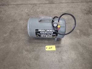 lot 34 image: Air Tank...