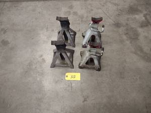 lot 35 image: (4) Jack Stands...