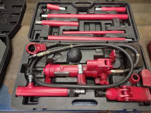 lot 67 image: ATD 4 Ton Porta-Power Set...