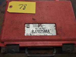 lot 78 image: Mac Ball Joint Press...