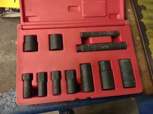 lot 96 image: ATD Locking Wheel Nut Remover...